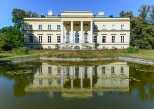 Zámky na Orlici s francouzským nádechem